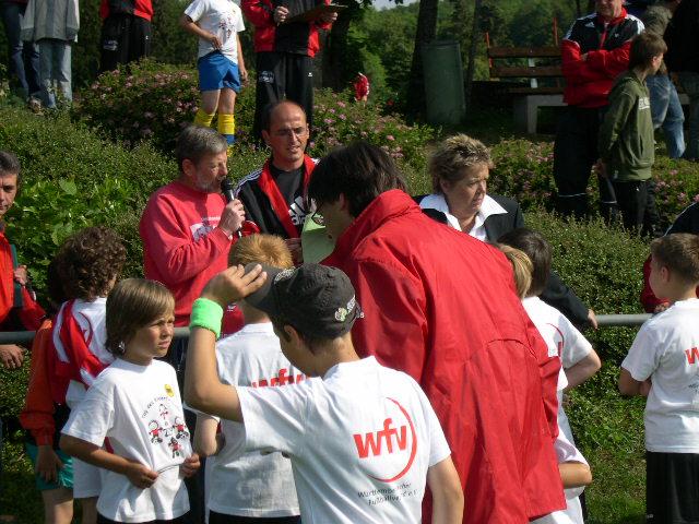 Tag des Kinderfussballs beim TSV Pfronstetten - F-Junioren - 06.JPG